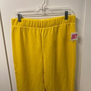 NWT Juicy Couture yellow sweatpants w/ logo